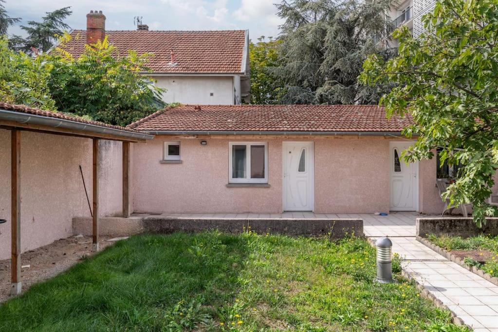 Ferienwohnung Lumignons Lyonnais - Doua Villeurbanne Exterior foto
